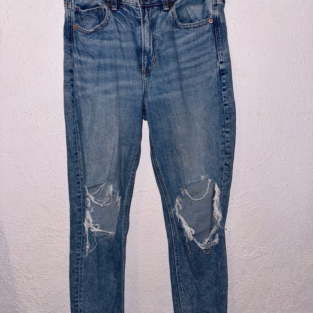 American Eagle Outfitters Blue Boyfriend Jeans Distressed